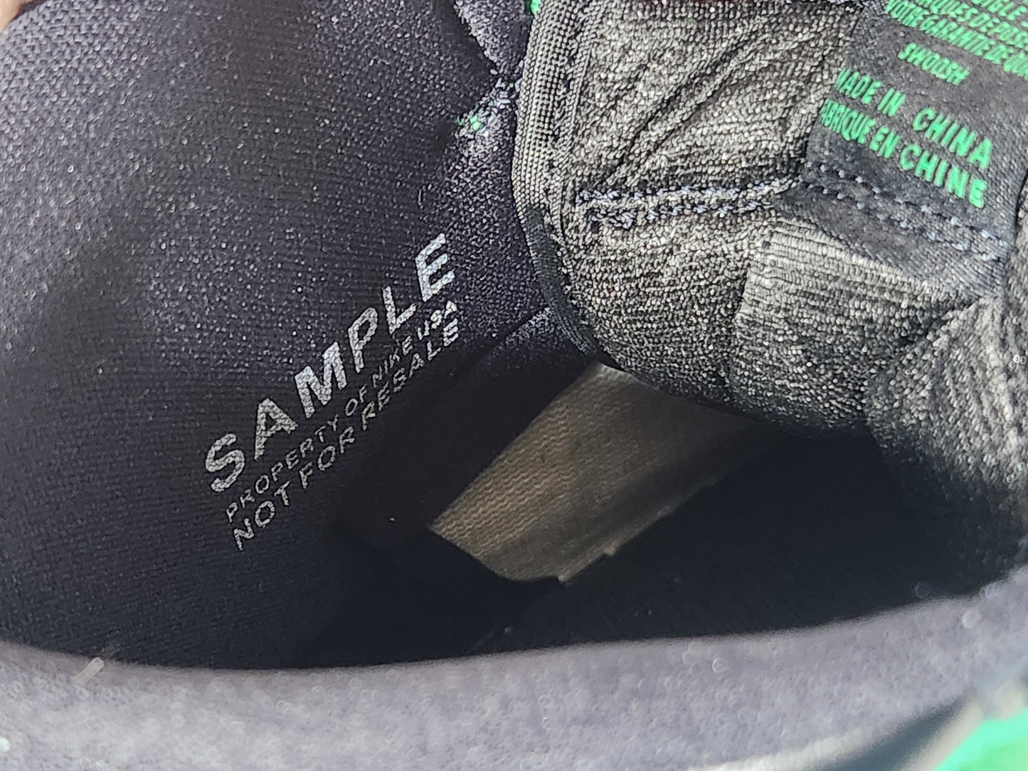 Nike Jordan 1 Retro High OG Lucky Green "SAMPLE" Rare unique legendary Find