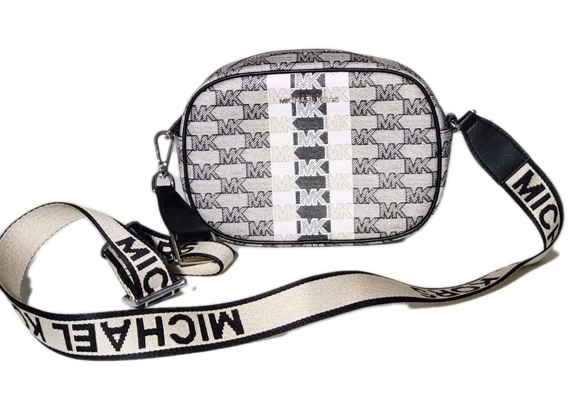 Michael Kors Jet Set Travel Crossbody Bag