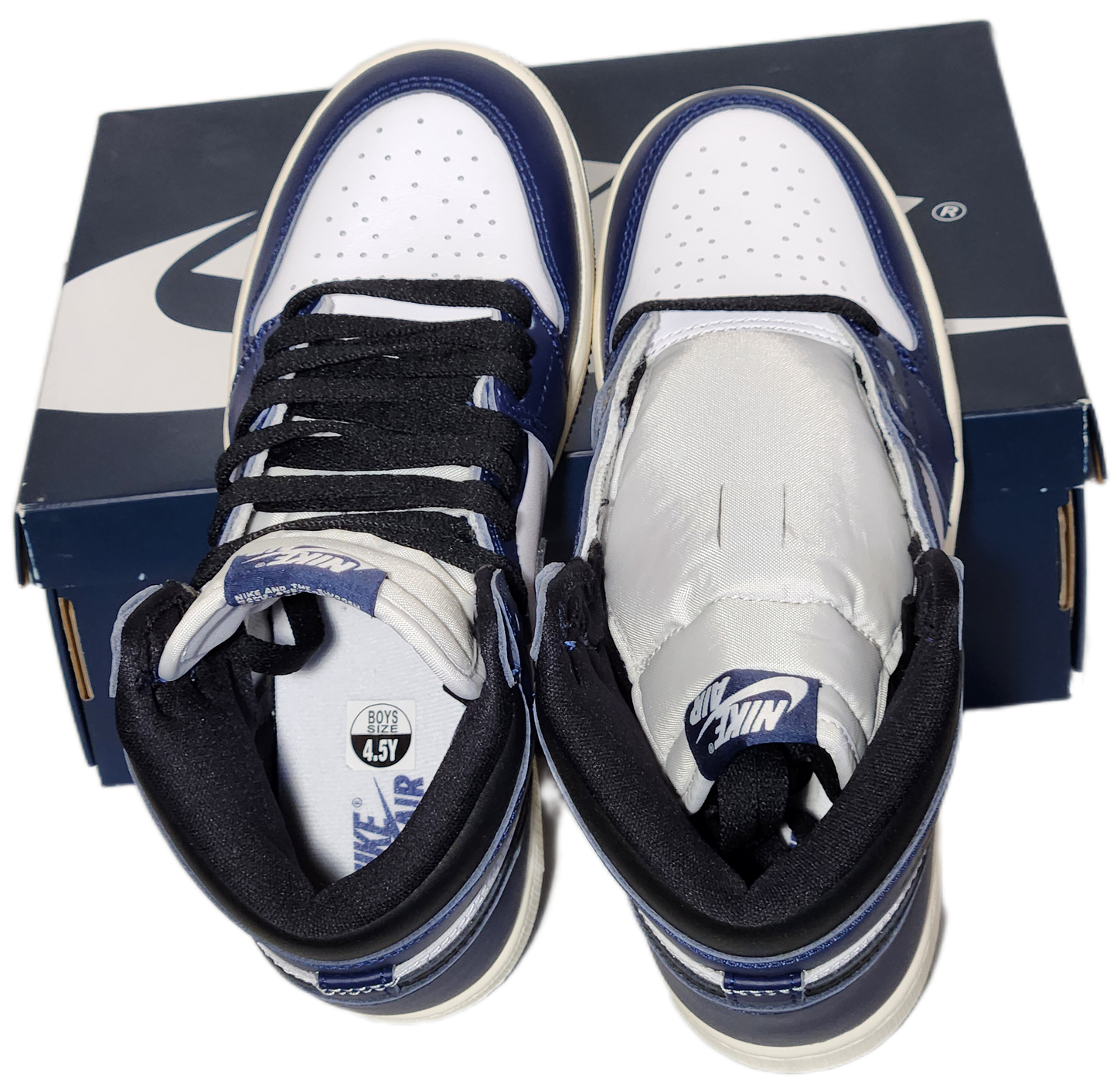 Air Jordan 1 retro high OG GS midnight navy Size 4.5y