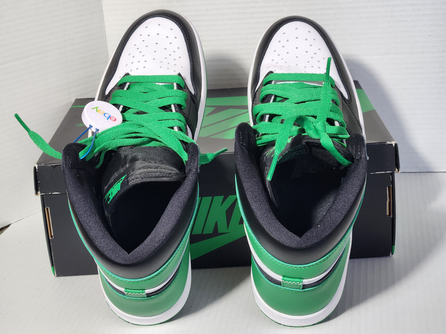 Nike Jordan 1 Retro High OG Lucky Green "SAMPLE" Rare unique legendary Find