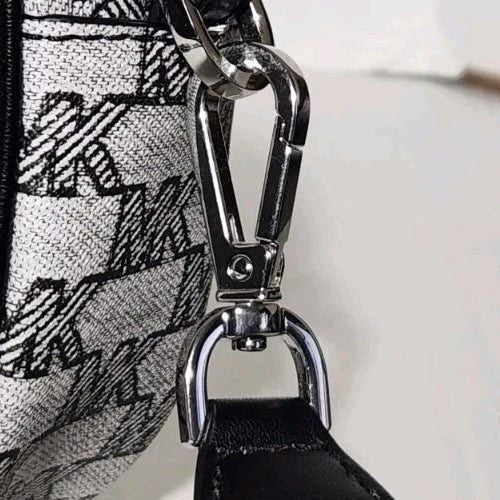Michael Kors Jet Set Travel Crossbody Bag